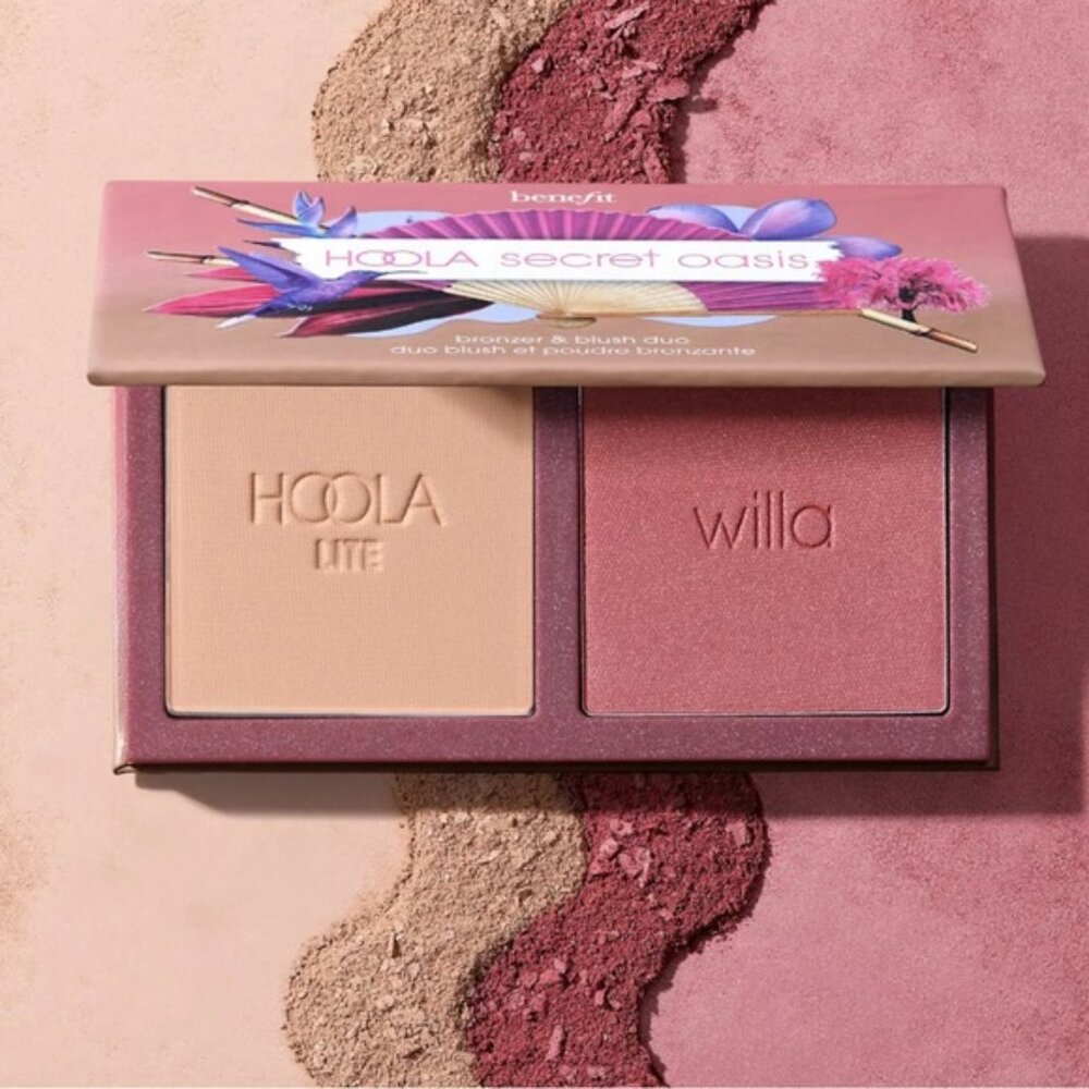 Benefit Cosmetics Hoola Secret Oasis with Hoola Lite bronzer & Willa blush duo